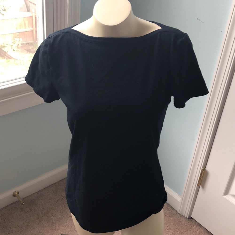 Black T-shirt